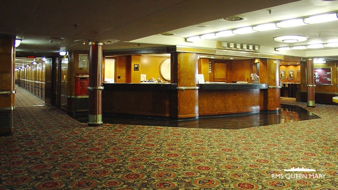 A-Deck Cabin-class Entrance
